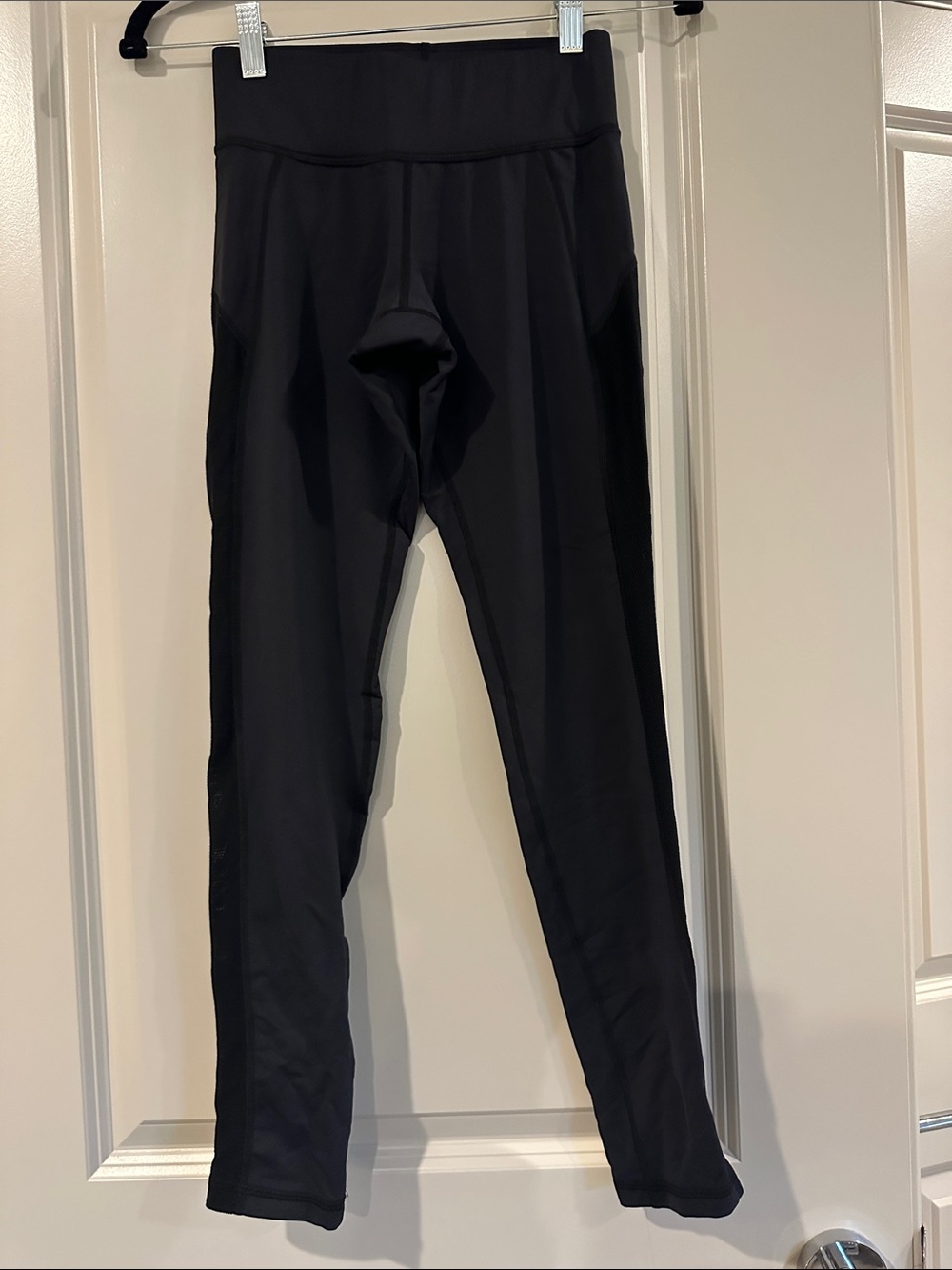 Women’s Black Performance Yoga pants